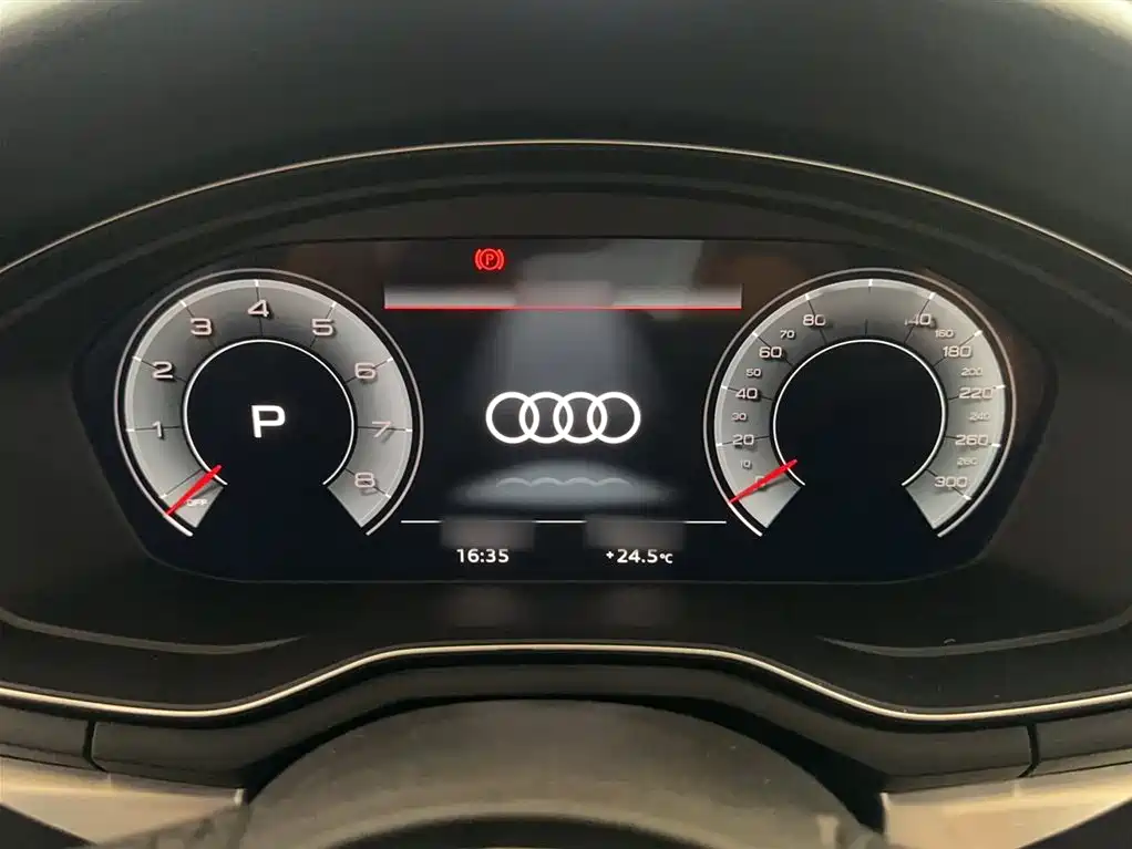 Audi A4L 2022 — фото 8