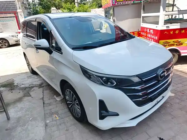 GAC Trumpchi M6 2020