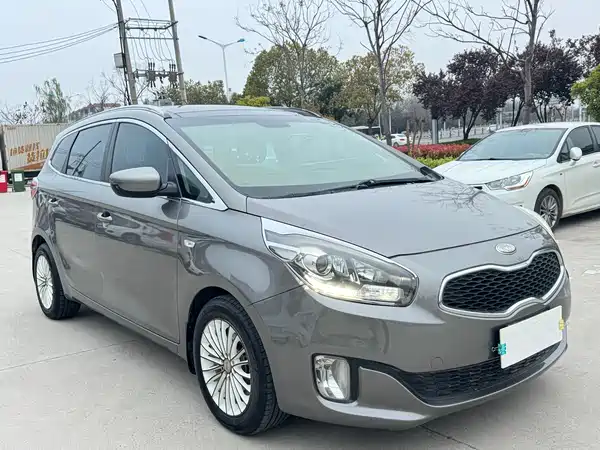 Kia Carens 2014