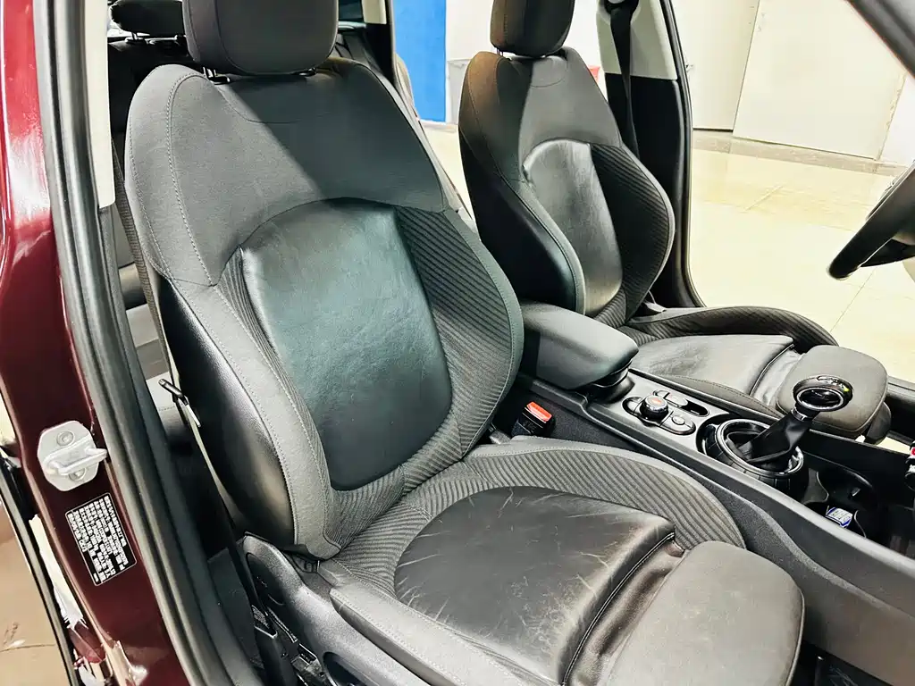 MINI Clubman 2017 — фото 30