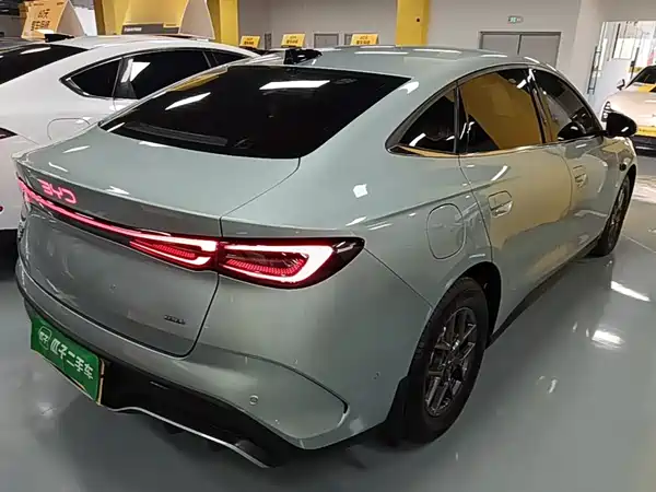 BYD Seal 06 2025