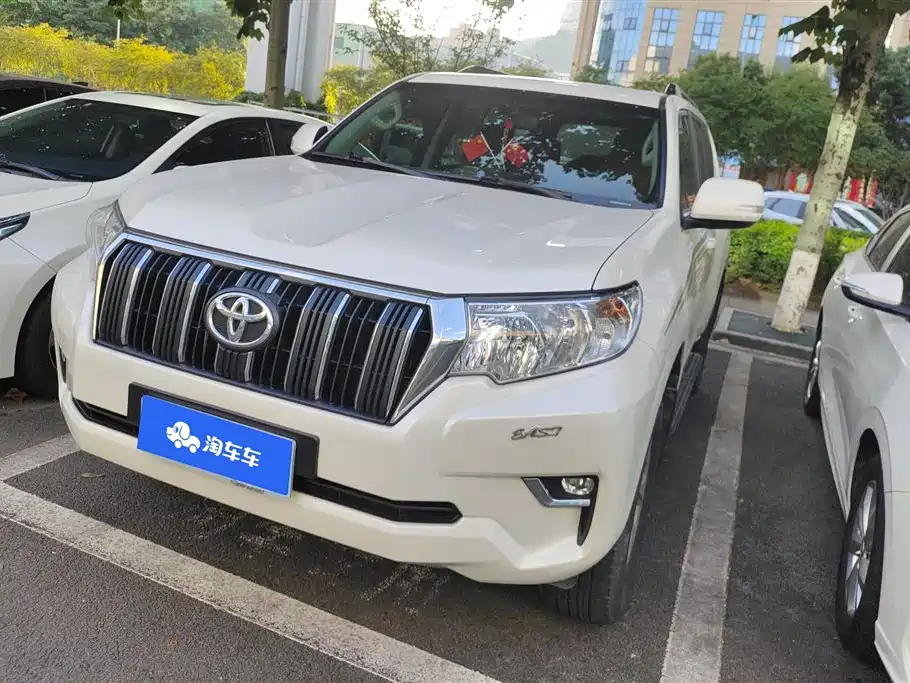 Toyota Prado 2016