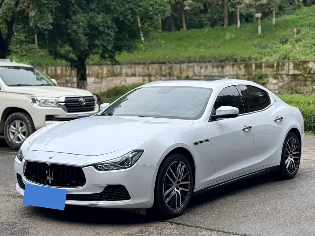 Maserati Ghibli 2016 — фото 1