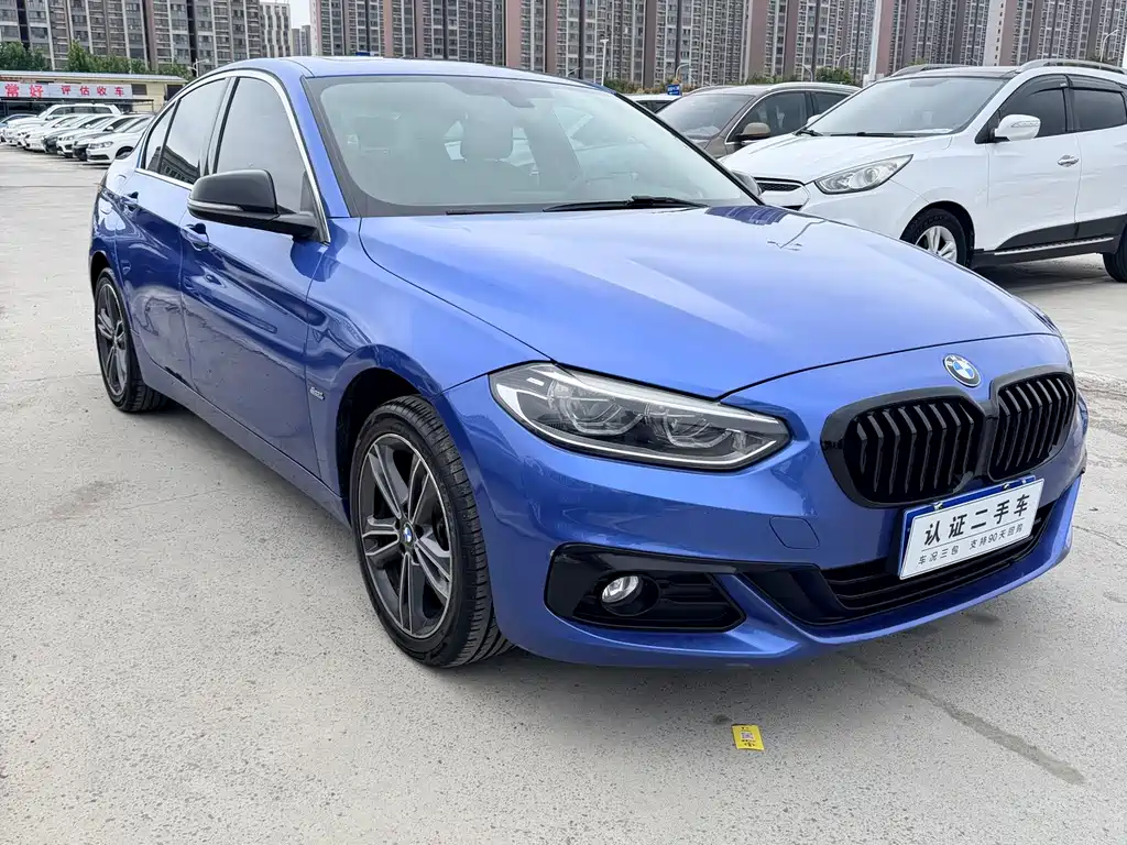 BMW 1 Series 2018 — фото 3