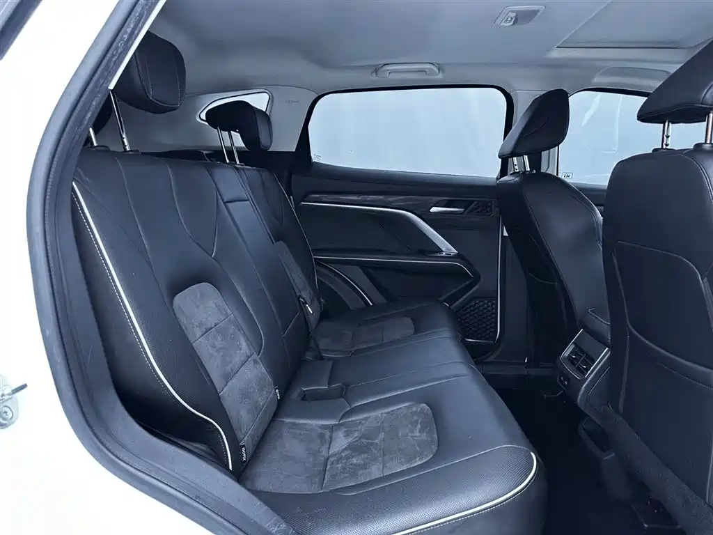 Haval H6 2021 — фото 18