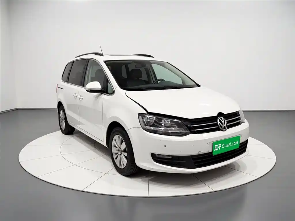 Volkswagen Sharan 2016 — фото 3