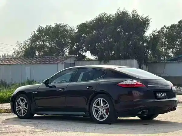 Porsche Panamera 2011