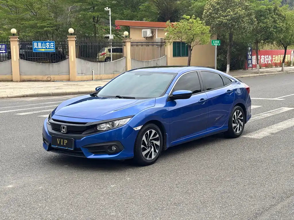 Honda Civic 2019 — фото 1