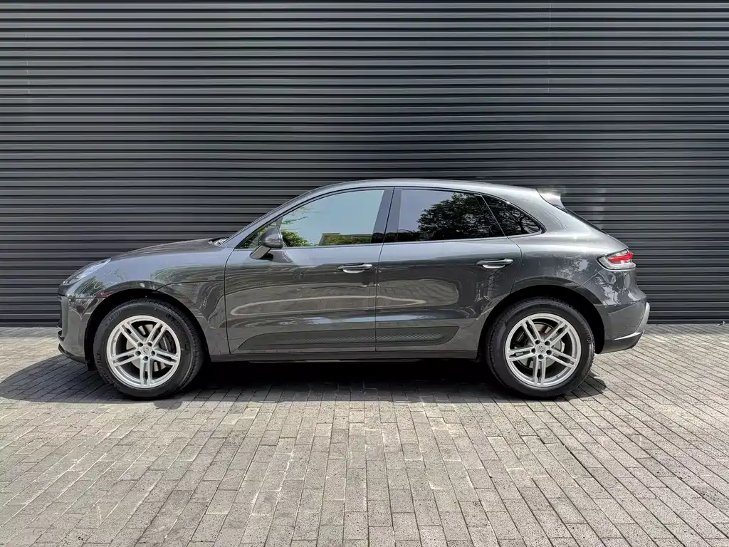 Porsche Macan 2025 — фото 2