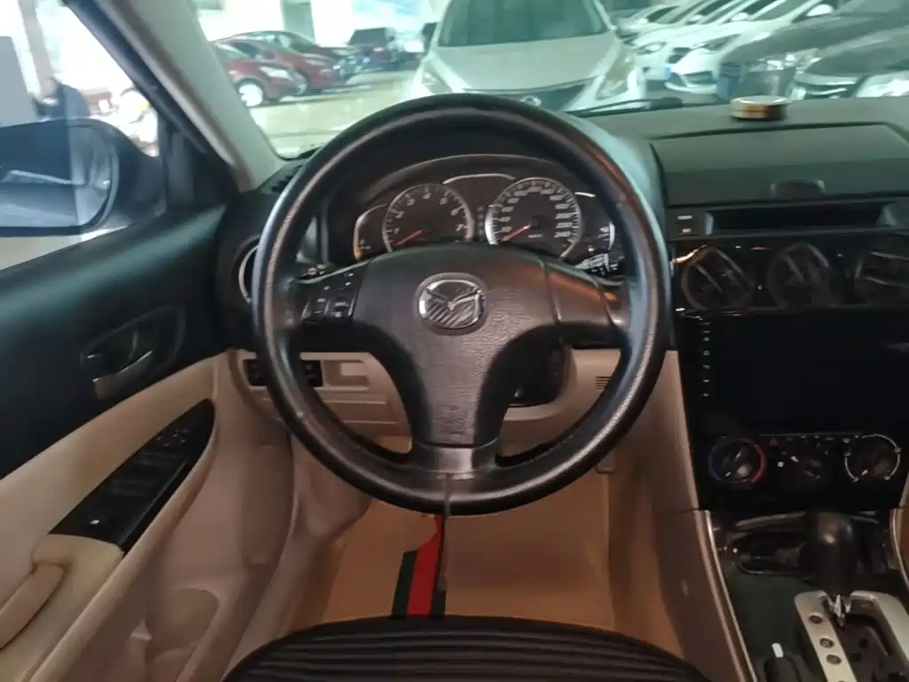 Mazda 6 2015 — фото 11