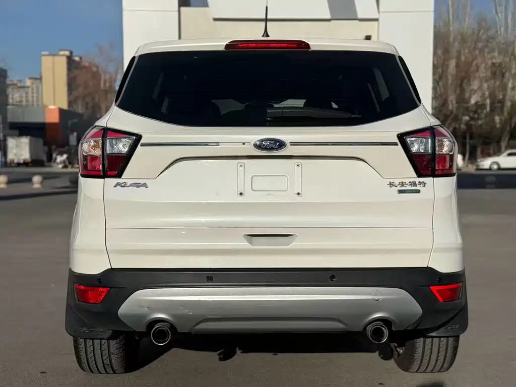Ford Kuga 2017 — фото 8