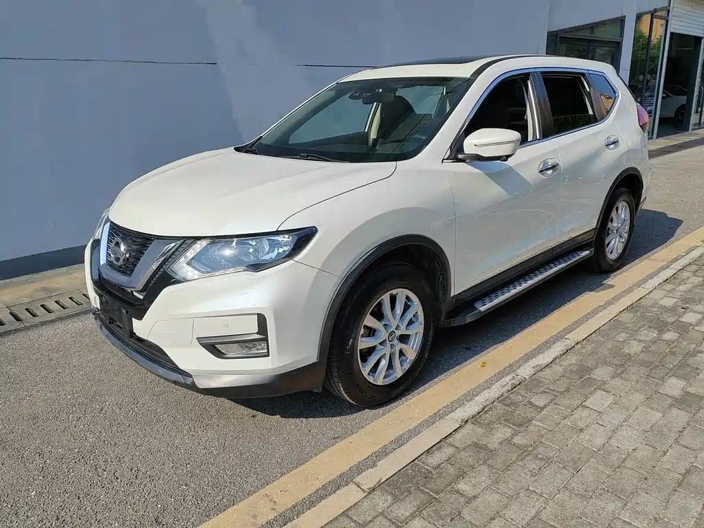Nissan X-Trail 2019 — фото 1