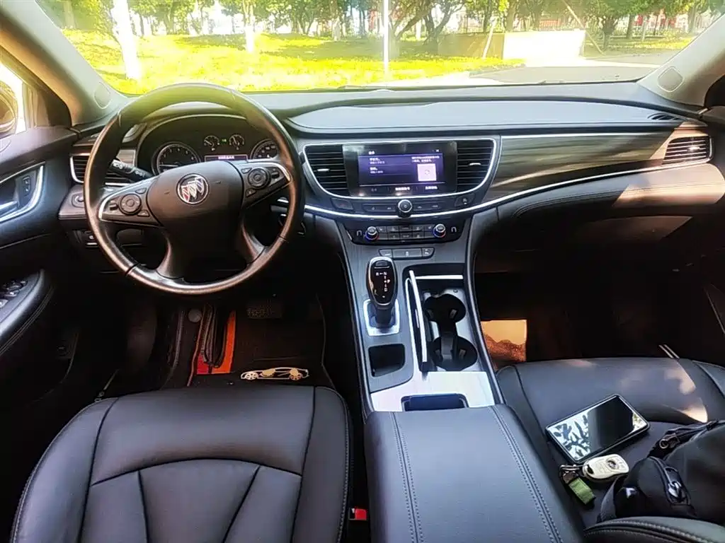 Buick LaCrosse 2023 — фото 10