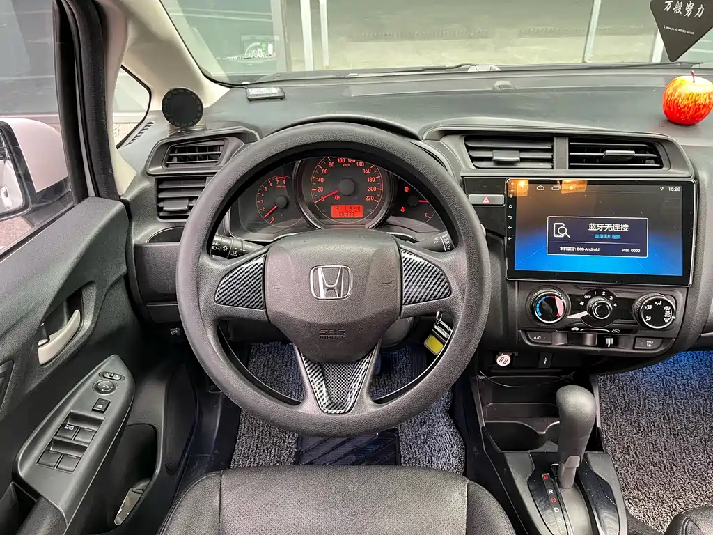 Honda Fit 2019 — фото 8