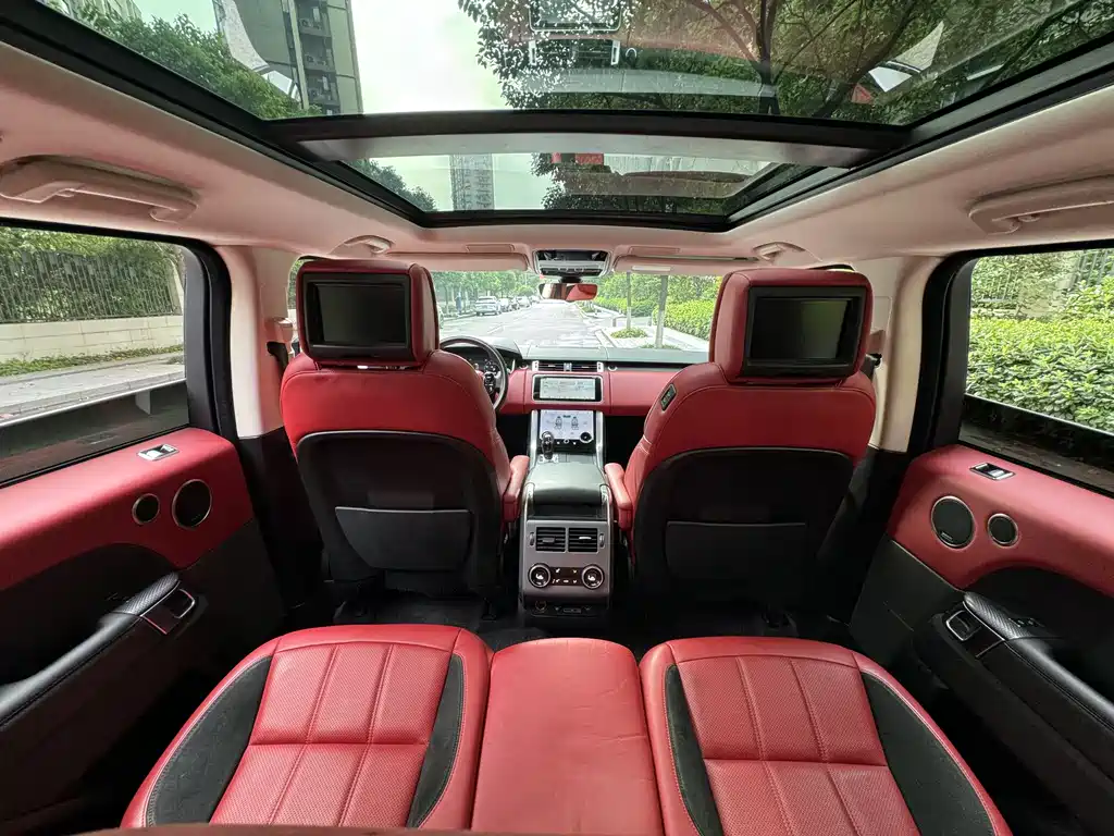 Land Rover Sport 2020 — фото 10