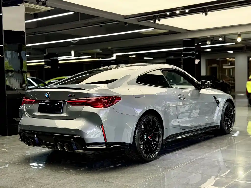 BMW M4 2026 — фото 5