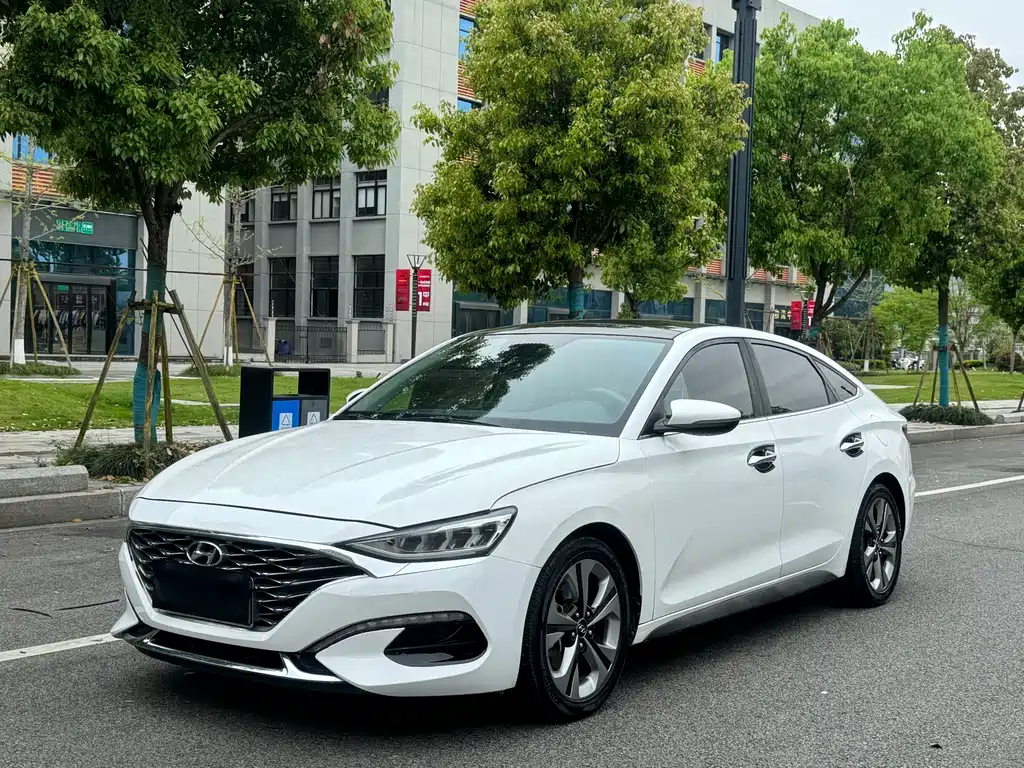 Hyundai Fista 2020 — фото 1
