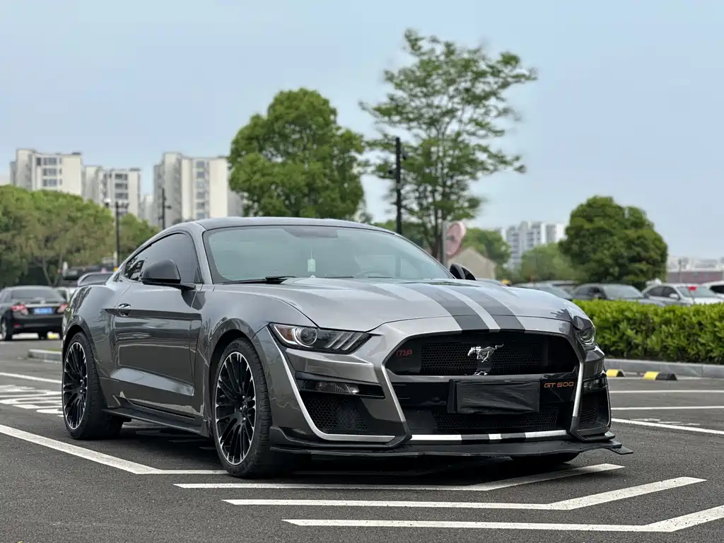 Ford Mustang 2017 — фото 3