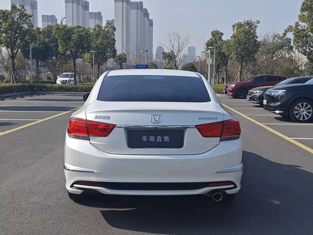 Honda Spirior 2018 — фото 5