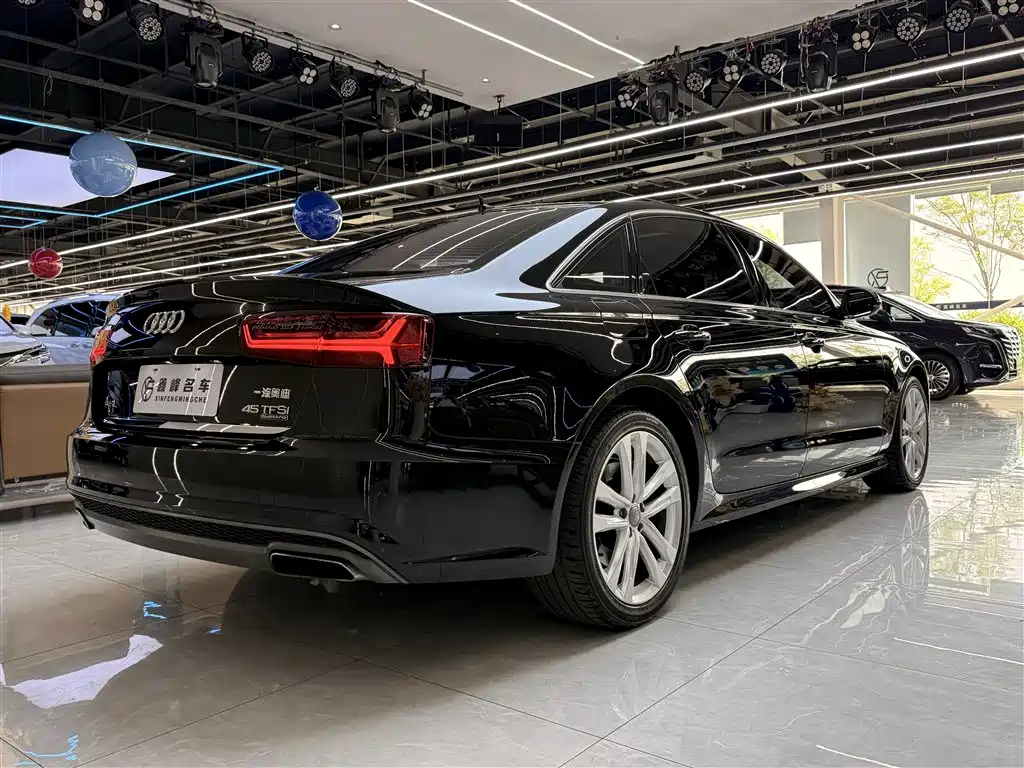 Audi A6L 2019 — фото 28