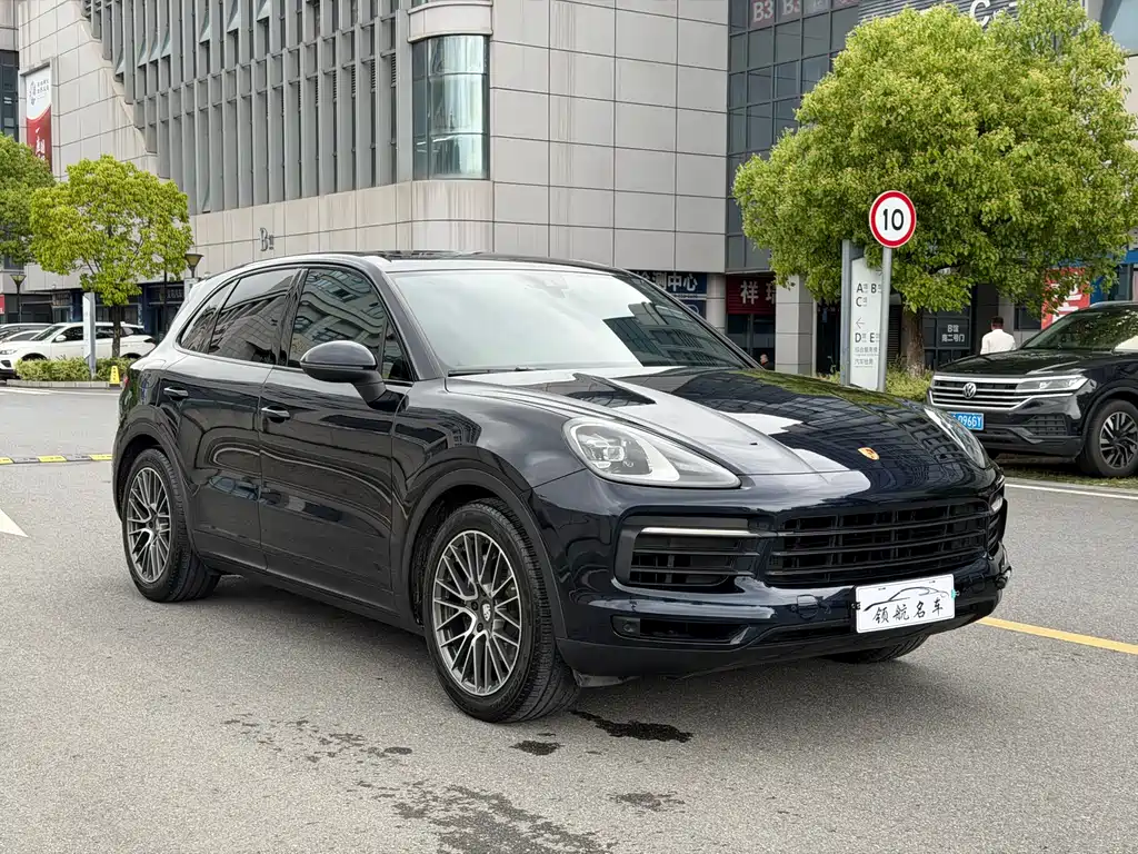 Porsche Cayenne 2020 — фото 3