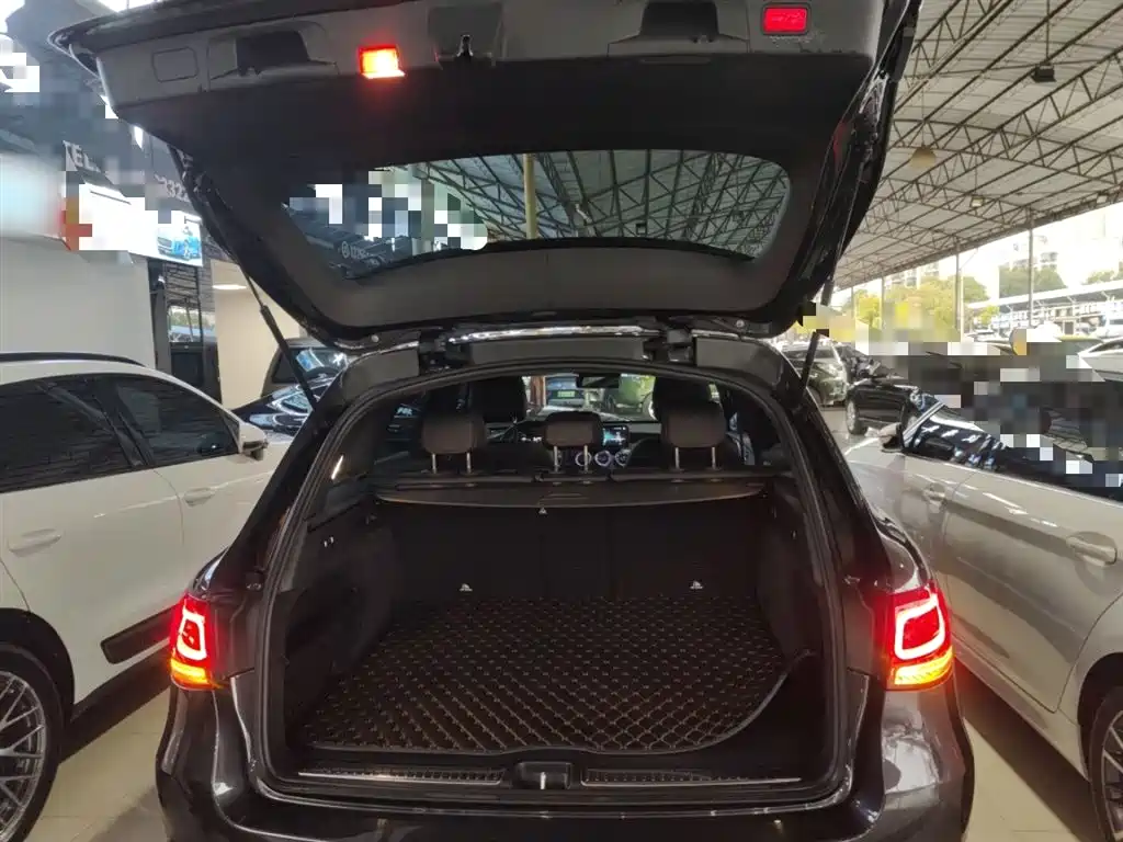 Mercedes-Benz GLC AMG 2021 — фото 12