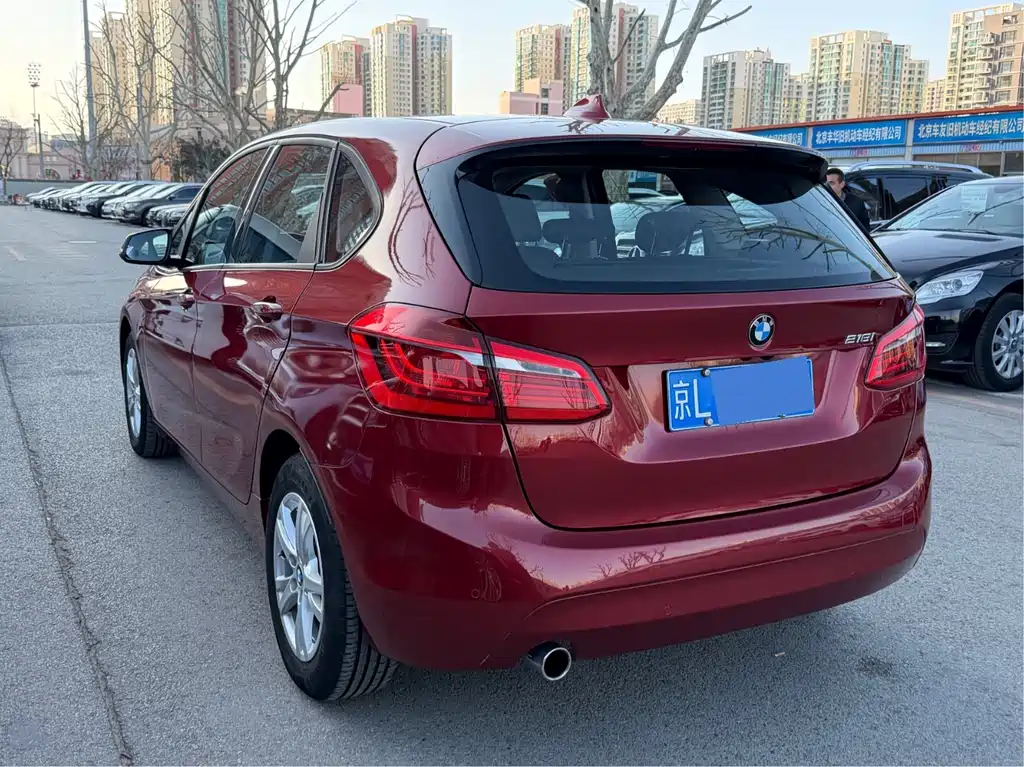 BMW 2 Series Active Tourer 2016 — фото 6