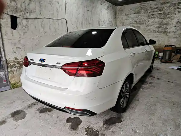 Geely Emgrand 2019