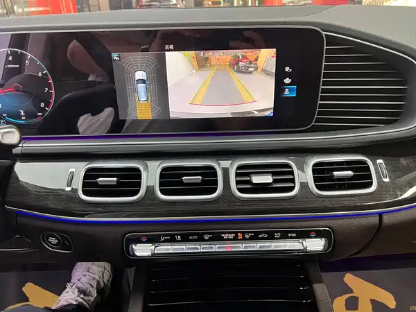 Mercedes-Benz GLE 2023