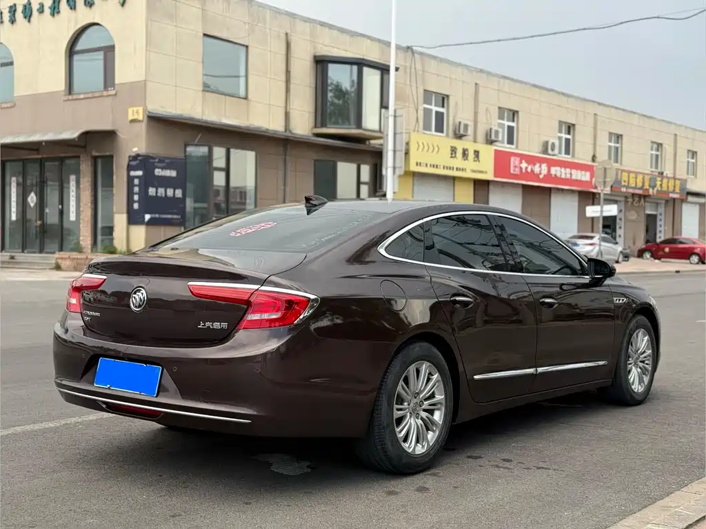 Buick LaCrosse 2016 — фото 30