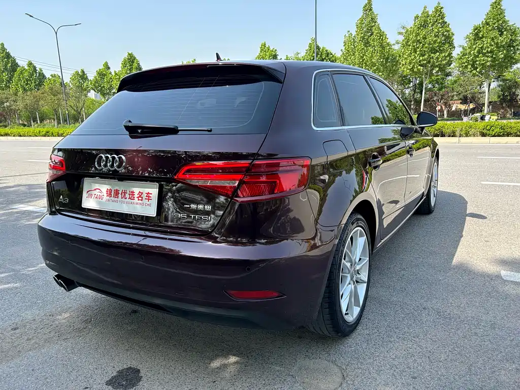 Audi A3 2018 — фото 12