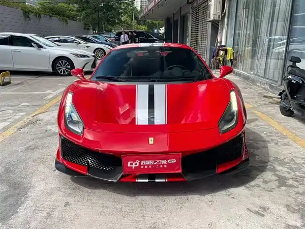 Ferrari 488 2015