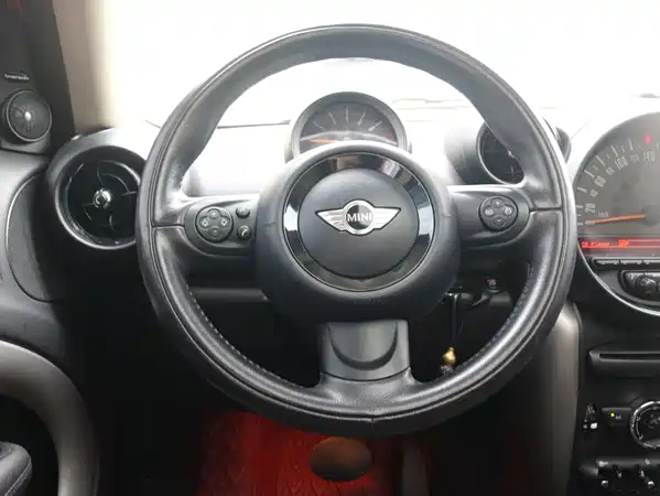 MINI Countryman 2016