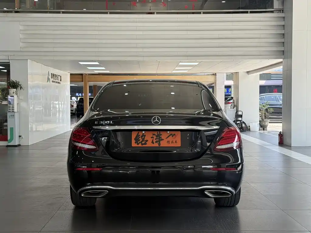 Mercedes-Benz E-Class 2020 — фото 6
