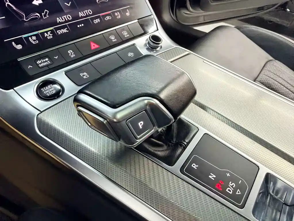 Audi A6L 2021 — фото 13