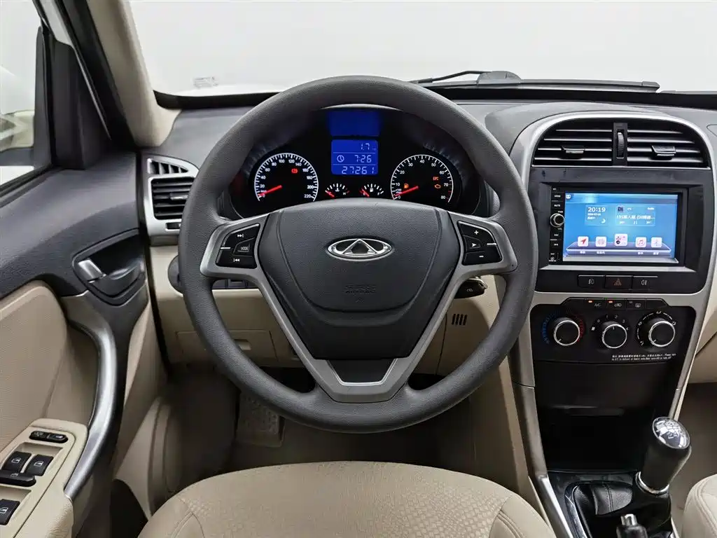 Chery Tiggo 3 2014 — фото 11