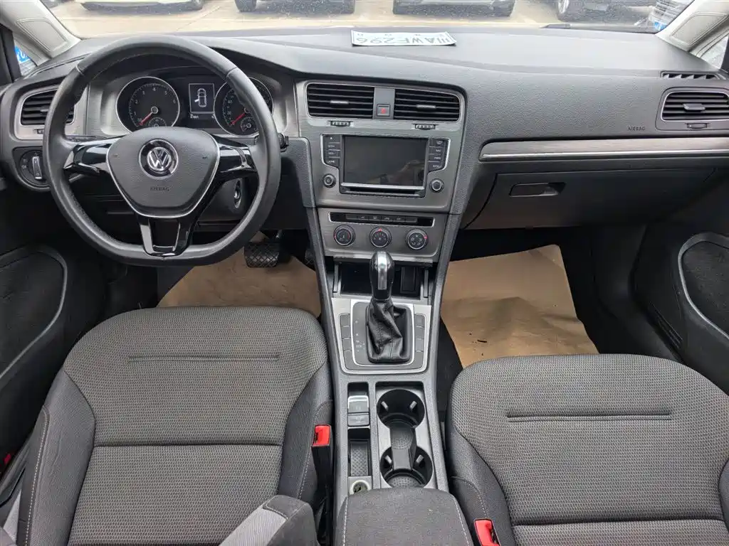 Volkswagen Golf 2015 — фото 10