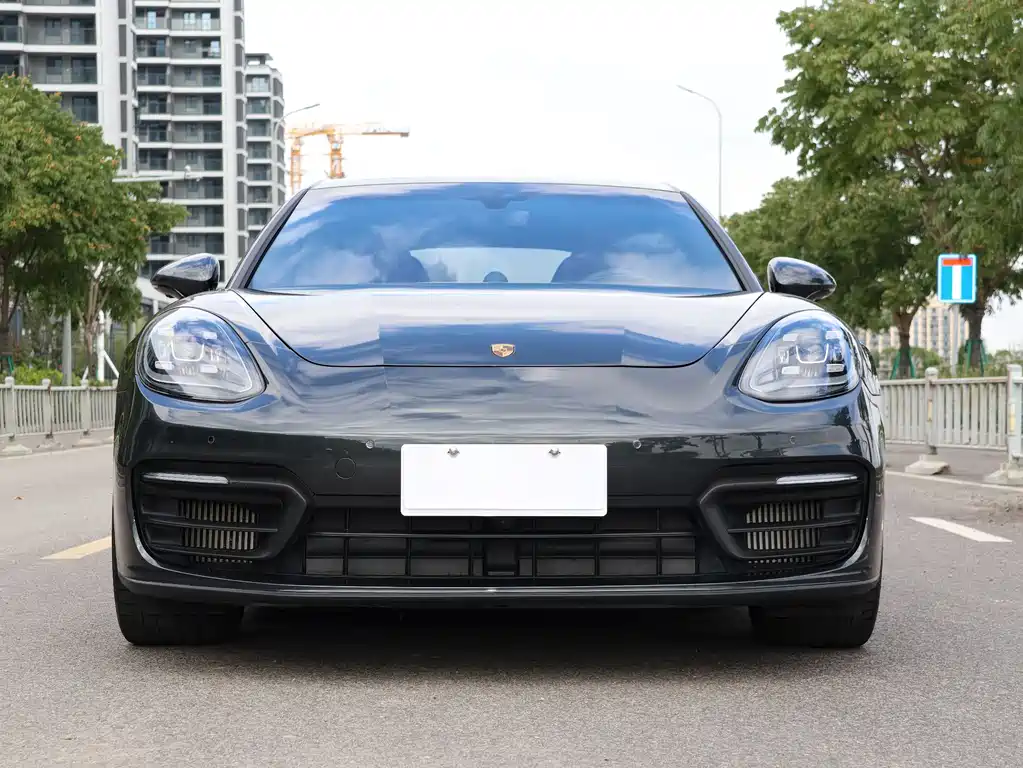 Porsche Panamera 2023 — фото 2