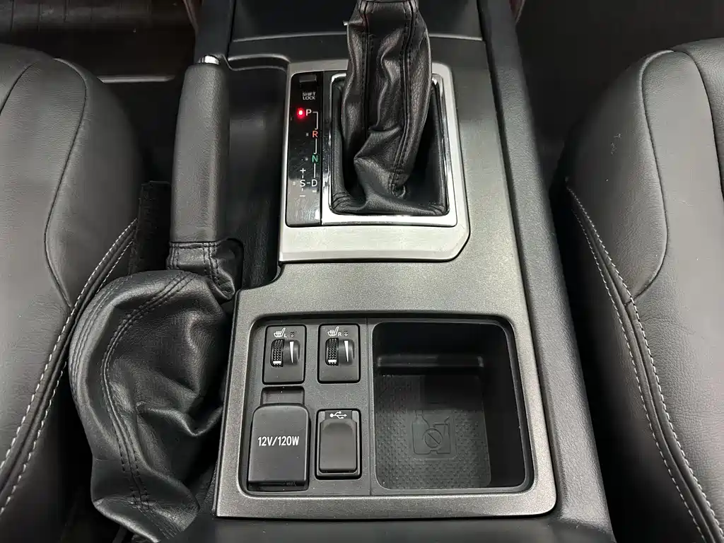 Toyota Prado 2017 — фото 19