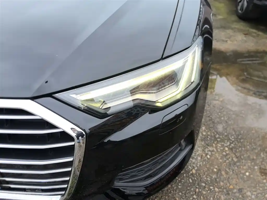 Audi A6L 2020 — фото 24