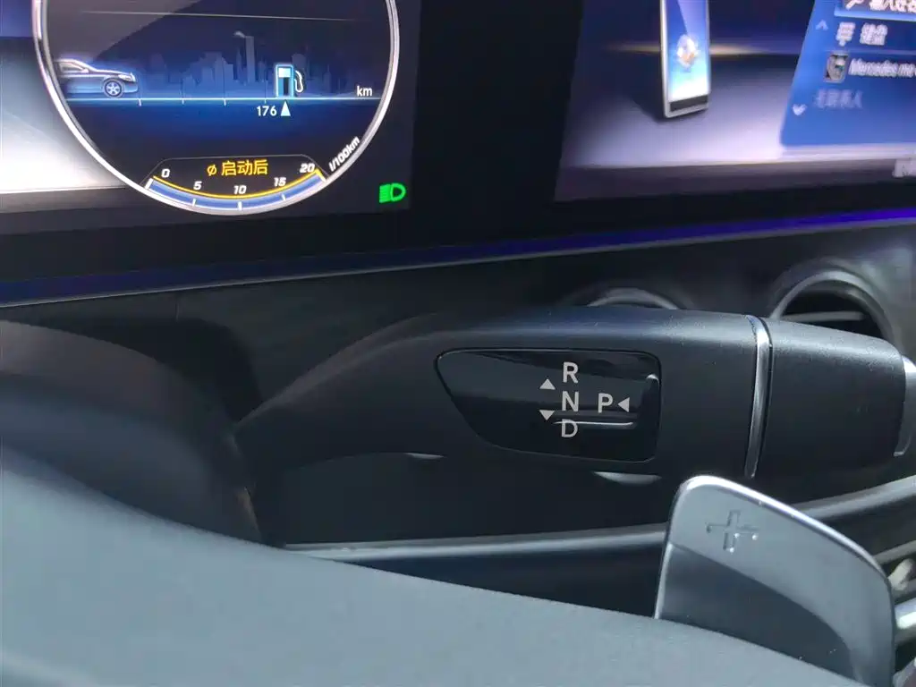 Mercedes-Benz E-Class 2019 — фото 14