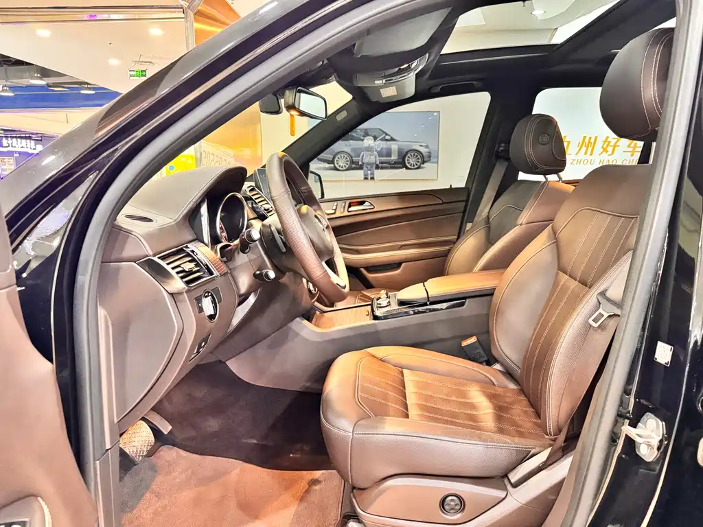 Mercedes-Benz GLE 2019 — фото 11
