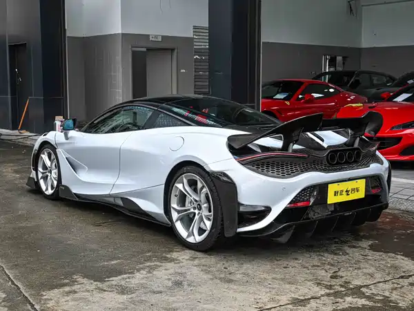 McLaren 720S 2019