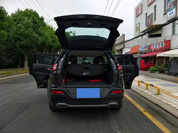 Jeep Cherokee 2017