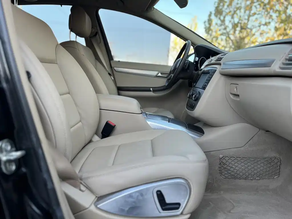 Mercedes-Benz R-Class 2013 — фото 22