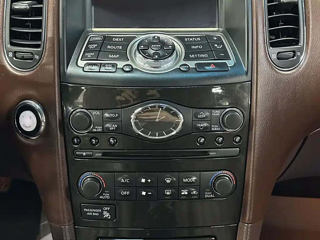 Infiniti QX50 2017 — фото 24
