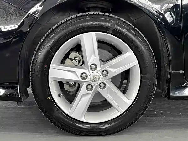 Toyota Camry 2013