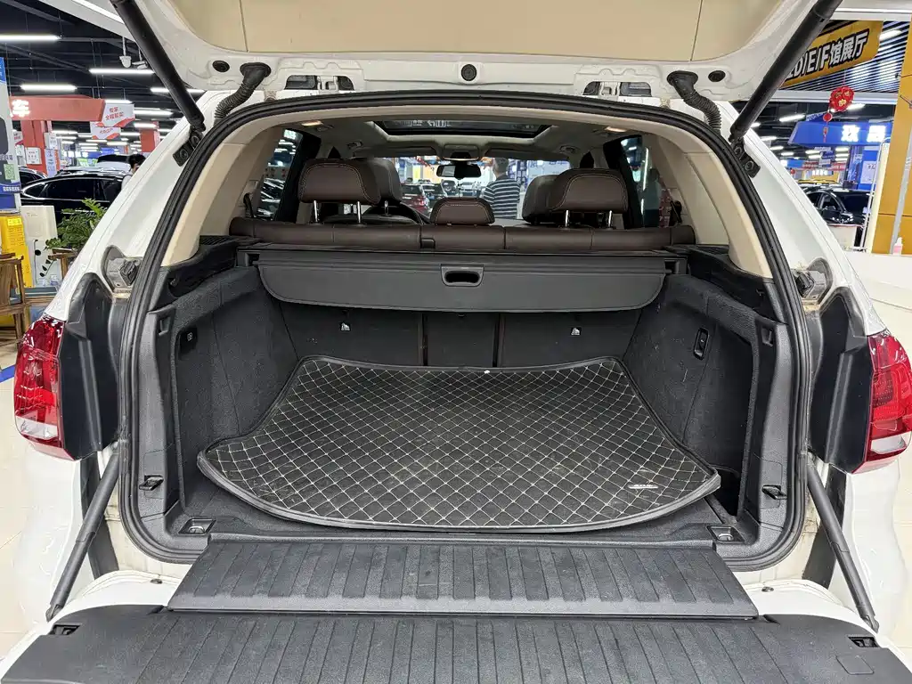 BMW X5 2016 — фото 17