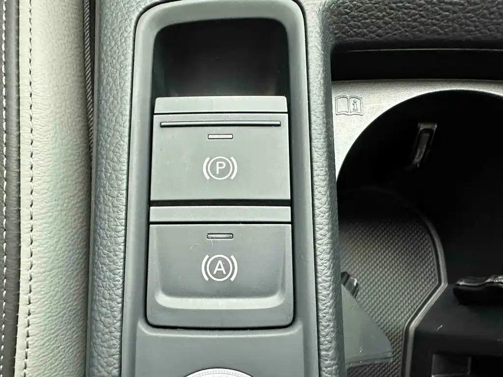 Audi Q3 2022 — фото 16