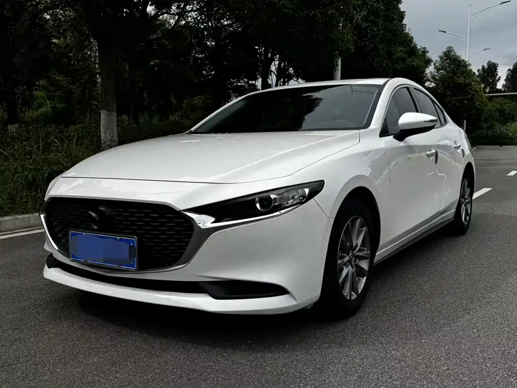 Mazda 3 Axela 2021